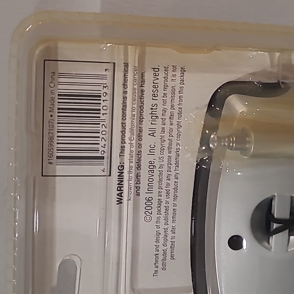 Emergency radio/ flashlight - Picture 5 of 5